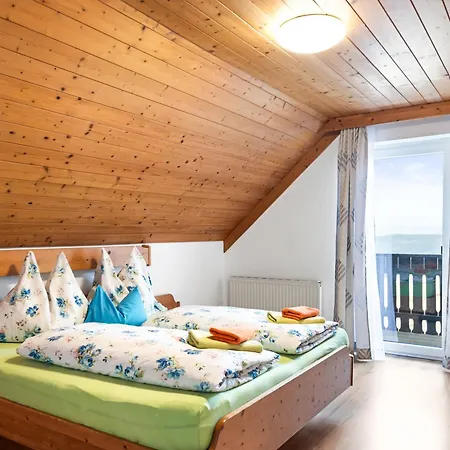 Värdshus Alpengasthof Hoiswirt 3*