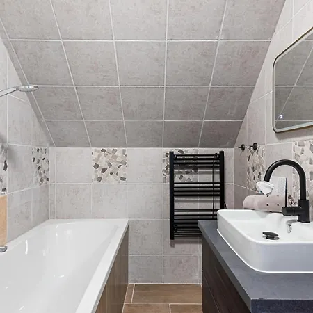 Alpengasthof Hoiswirt Värdshus